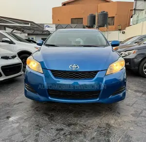 Toyota Matrix XRS Hatchback FWD (2.4L 4cyl 5A) 2010 Blue