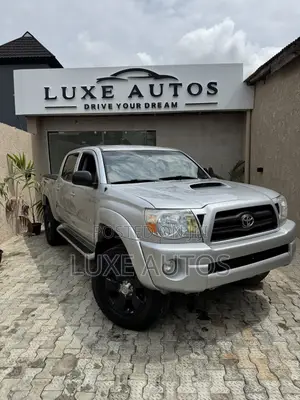 Toyota Tacoma 2006 Silver