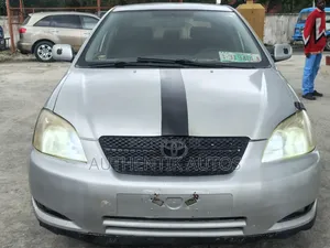 Toyota Corolla 2004 Silver