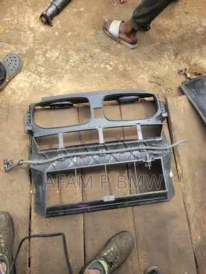 Front Court Plastic E70,x6