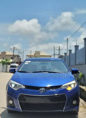 Toyota Corolla S 4dr Sedan (1.8L 4cyl CVT) 2014 Blue