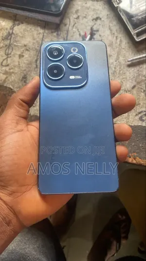 Infinix Hot 40i 256 GB Black