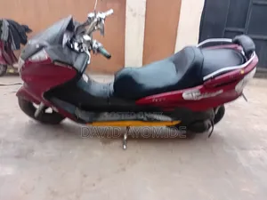 Yamaha Majesty 2015 Red