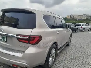 Infiniti QX80 2019 Beige