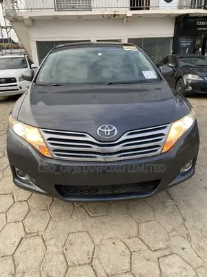 Toyota Venza V6 2010 Gray