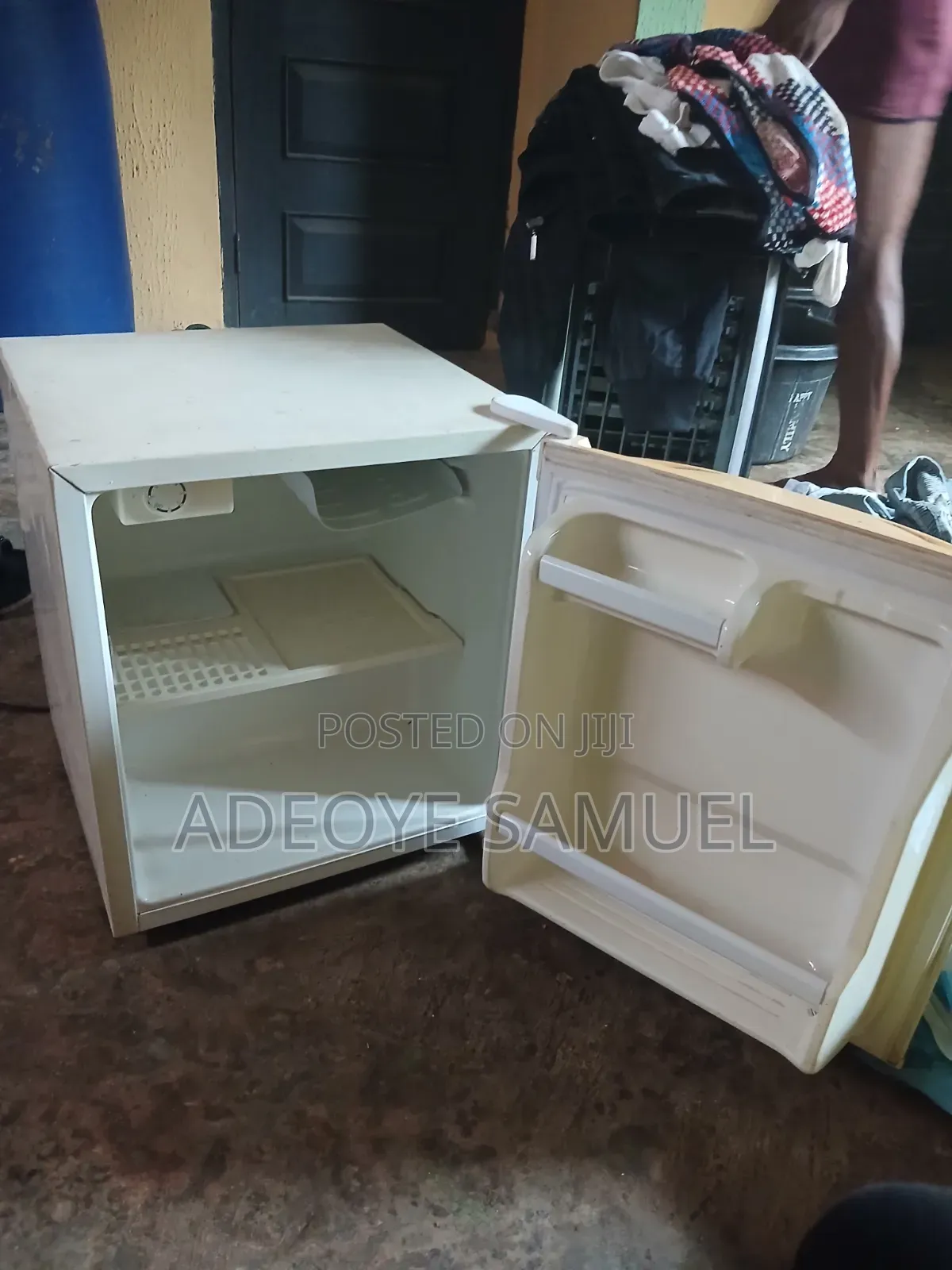 Mini Fridge