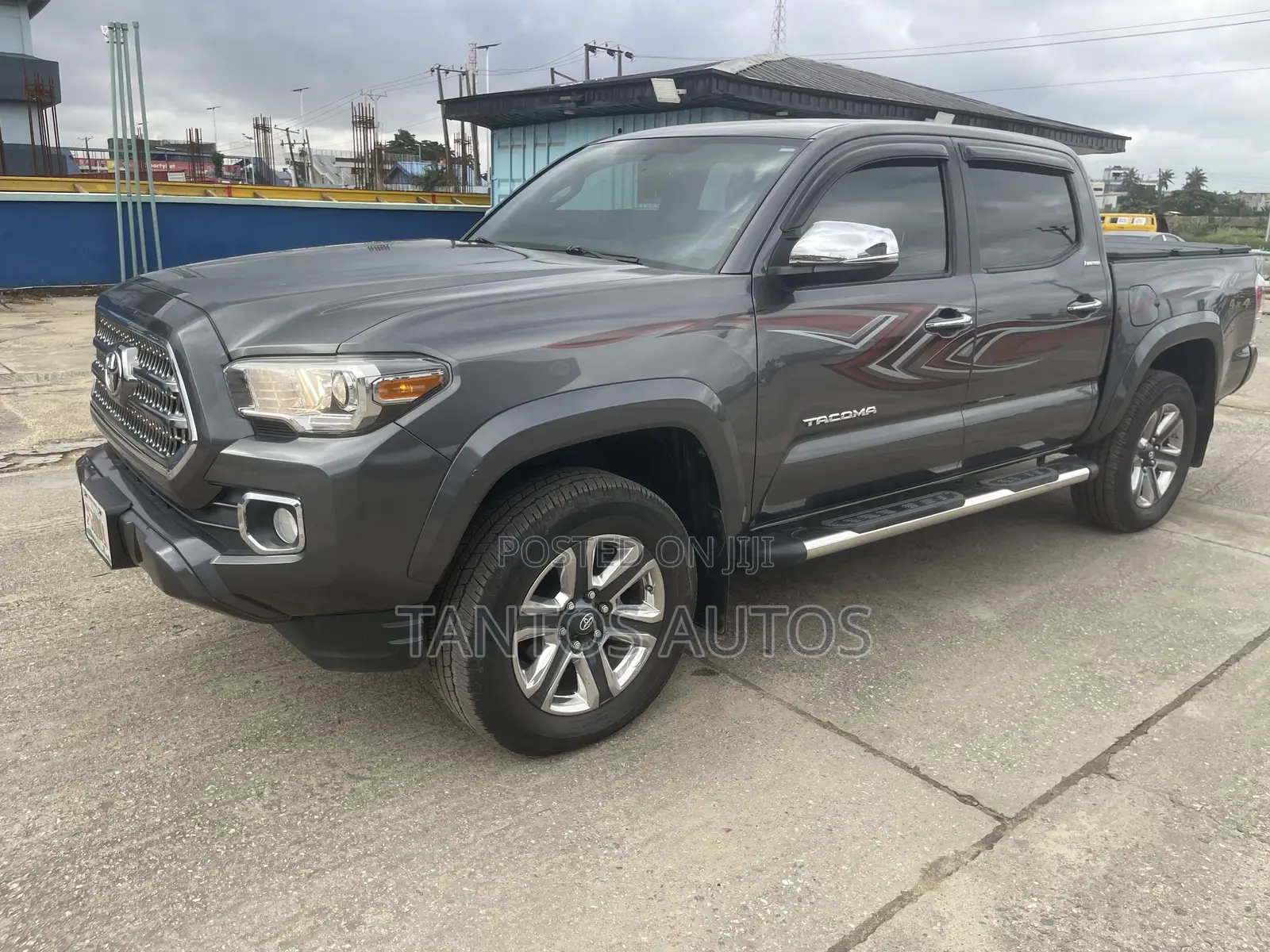 Toyota Tacoma 2017 Gray