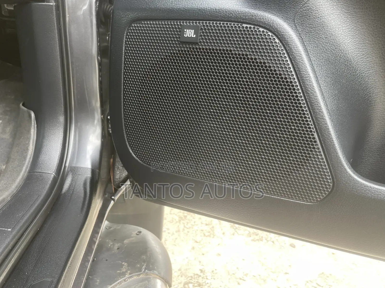Toyota Tacoma 2017 Gray