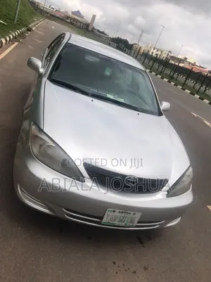 Toyota Camry 2004 Silver