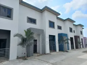 4bdrm Townhouse / Terrace in Parkview for rent