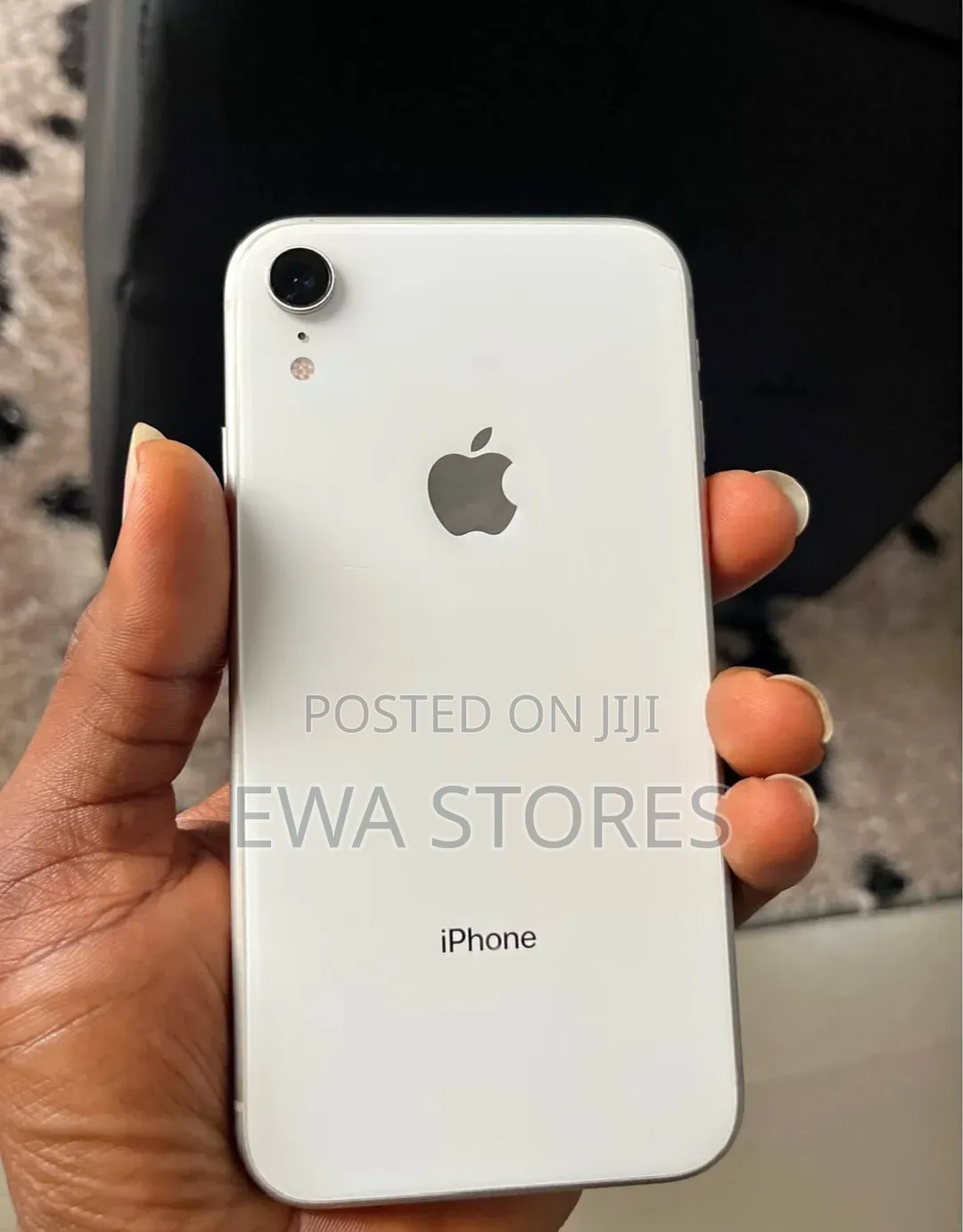 Apple iPhone XR 64 GB White
