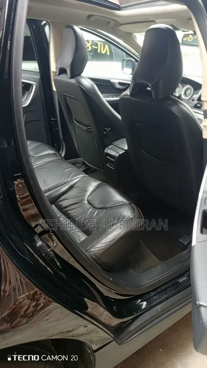 Volvo XC60 2012 Black