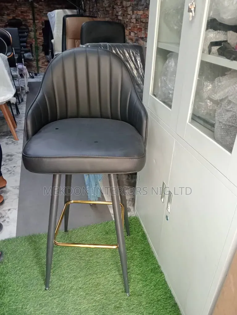 Top Notch Quality Bar Stool