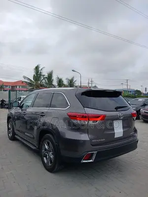 Toyota Highlander 2017 Gray