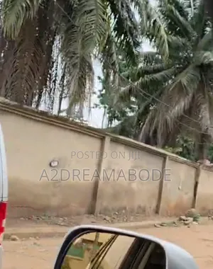 Exclusive Landed Property