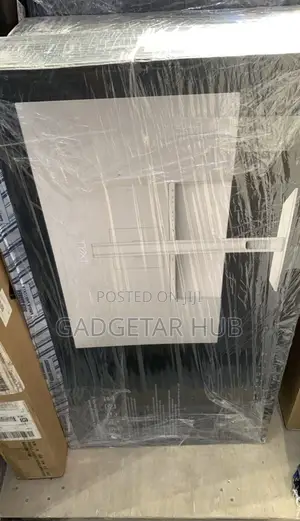 Dell UltraSharp U3225QE 32” Thunderbolt Hub Monitor