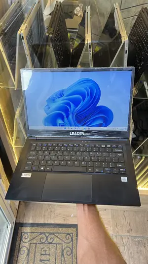 Laptop 8GB Intel Core i5 SSD 256GB