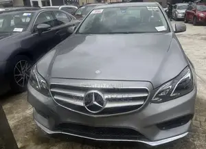 Mercedes-Benz E350 Base 4Matic Sedan AWD (3.5L 6cyl 7A) 2014 Gray