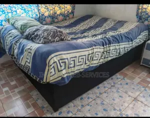 Neatly Used 4×6 by 8-Inch Mattress With the Stand Available for Sale