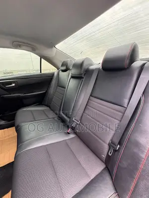 Toyota Camry SE 4dr Sedan (2.5L 4cyl 6A) 2016 Red