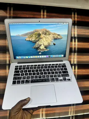 Laptop Apple MacBook Air 2014 4GB Intel Core i5 SSD 128GB
