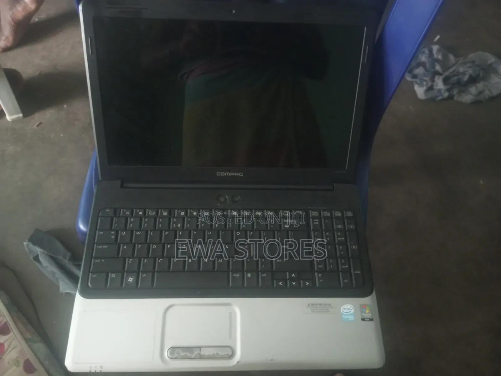 Laptop Compaq 320 3GB Intel Core i3 SSD 512GB