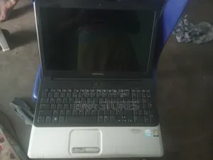 Laptop Compaq 320 3GB Intel Core i3 SSD 512GB