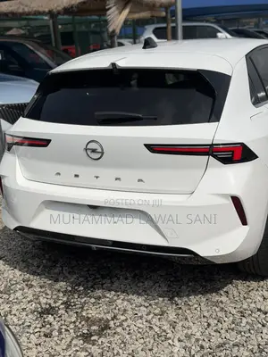 Opel Astra 2025 White