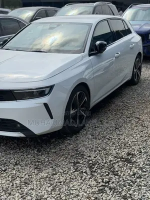 Opel Astra 2025 White