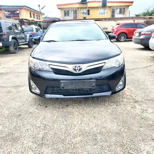 Toyota Camry XLE V6 4dr Sedan (3.5L 6cyl 6A) 2013 Black