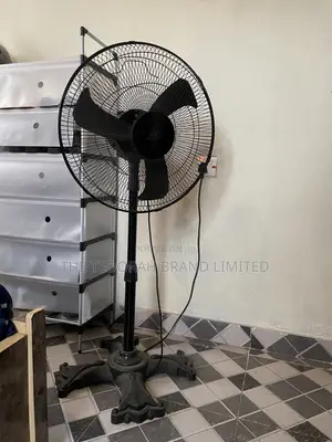 STC 18" Heavy-Duty Standing Fan