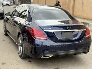 Mercedes-Benz C300 Luxury 4dr AWD 4Matic Sedan (2.0L 4cyl 7A) 2015 Blue