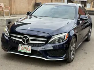 Mercedes-Benz C300 Luxury 4dr AWD 4Matic Sedan (2.0L 4cyl 7A) 2015 Blue