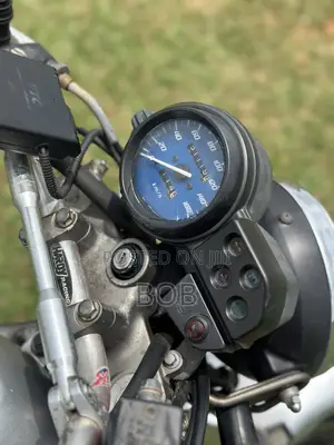 Honda 2003 Silver