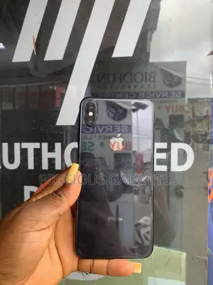 Apple iPhone X 64 GB Black