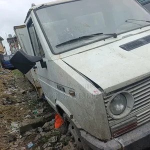Iveco Daily Pickup Tokunbo With Custom Paper
