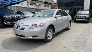 Toyota Camry XLE 4dr Sedan (2.4L 4cyl 5A) 2007 Silver