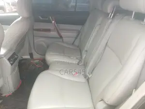 Toyota Highlander 2010 Gray