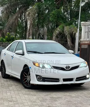 Toyota Camry 2014 White