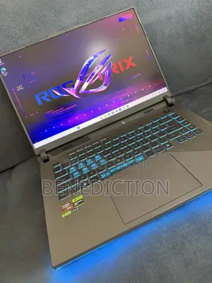 New Laptop Asus ROG Strix G16 G614 16GB AMD Ryzen 9 SSD 1T