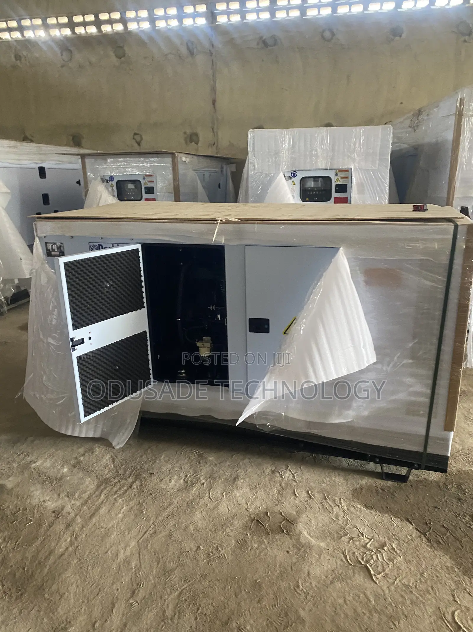 100KVA Heavy Duty Silent Generator – Perkins Powered