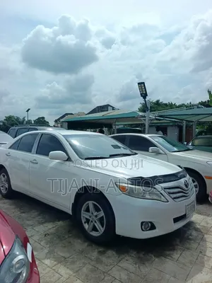 Toyota Camry 2010 White