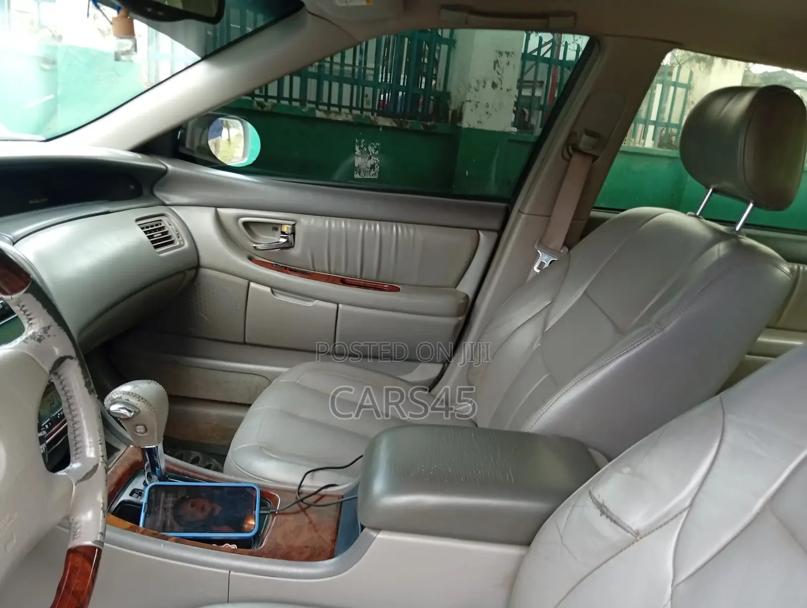 Toyota Avalon 2003 Gray