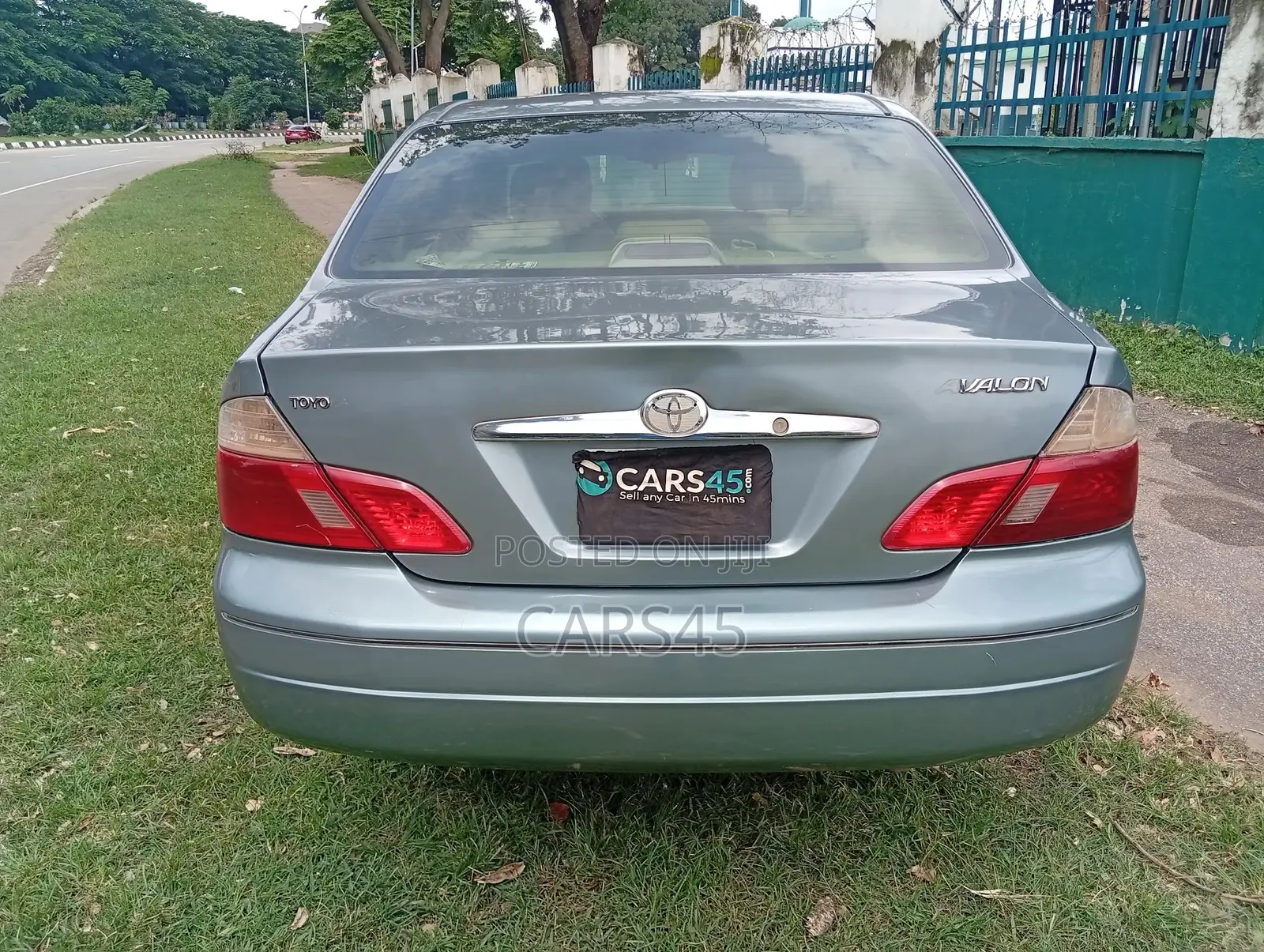 Toyota Avalon 2003 Gray