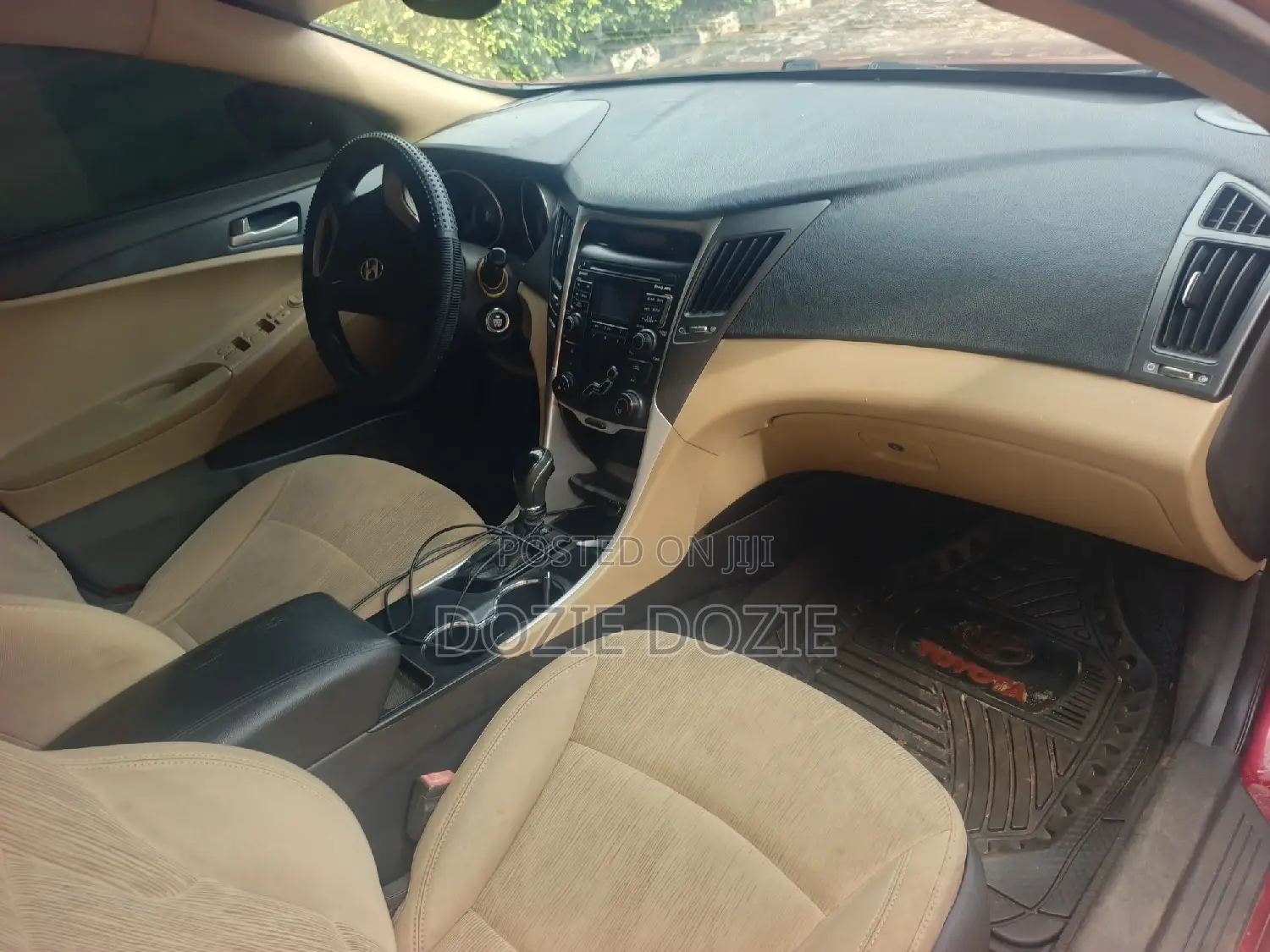 Hyundai Sonata 2012 Red