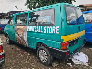 Volkswagen Transporter 2003 Green