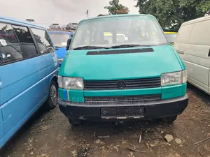 Volkswagen Transporter 2003 Green