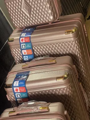 4-in-1 Gold Luggage Set