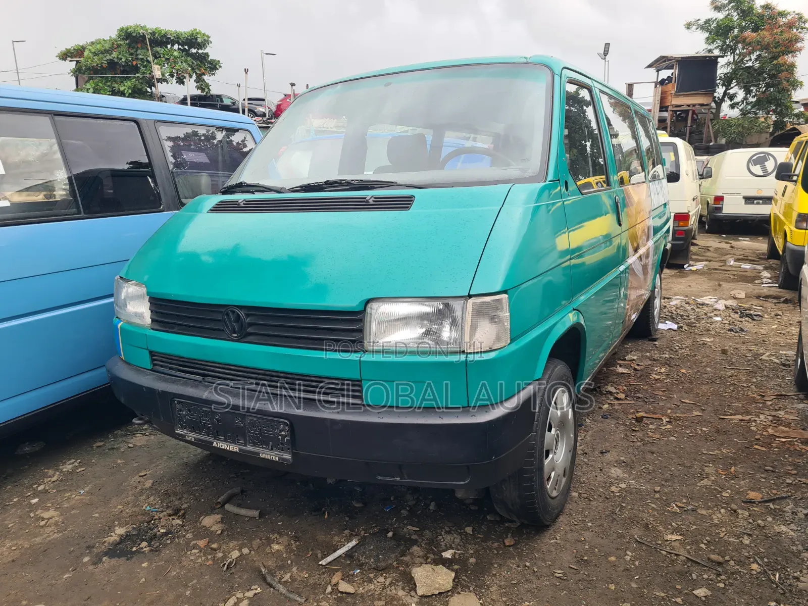 Volkswagen Transporter 2003 Green