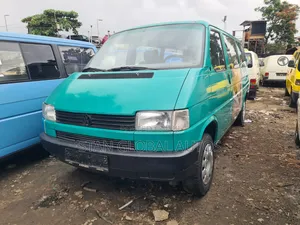 Volkswagen Transporter 2003 Green